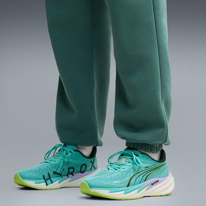 PUMA プーマ ランニングシューズ PUMA x HYROX ヴェロシティ ニトロ 5