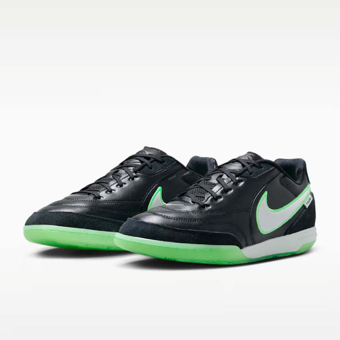 普段履きにも】NIKE ナイキ ティエンポ ストリートガト サッカー