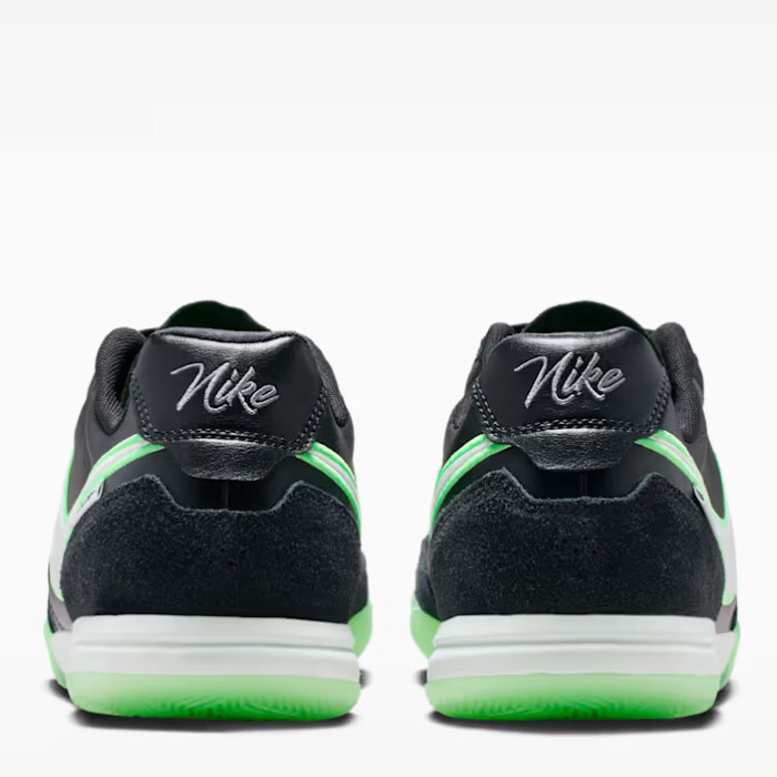 普段履きにも】NIKE ナイキ ティエンポ ストリートガト サッカー