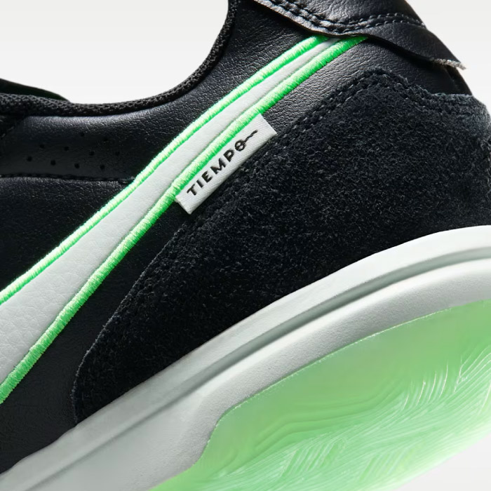 普段履きにも】NIKE ナイキ ティエンポ ストリートガト サッカー