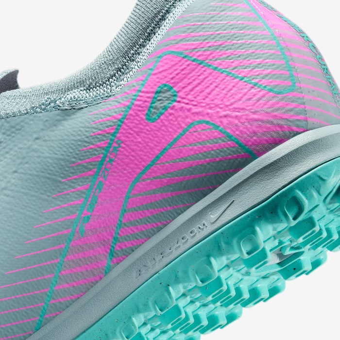 NIKE マーキュリアル　ヴェイパー　PRO TF トレーニングシューズ ナイキ（NIKE）サッカートレーニングシューズ ズーム