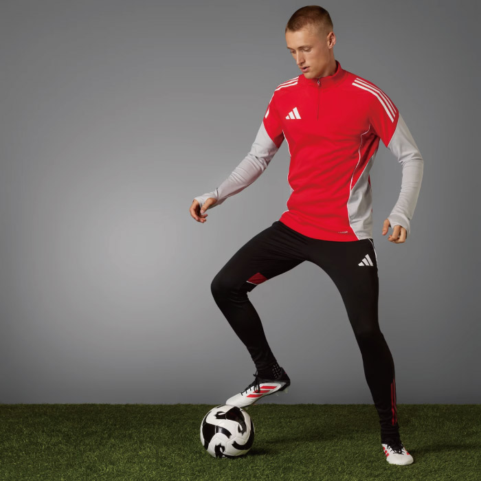 adidas サッカーシューズ・スパイク グレー/レッド Football | adidas 公式オンラインショップ