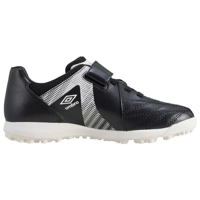 umbro アンブロ トレーニングシューズ アクセレイタ- SB JR WIDE