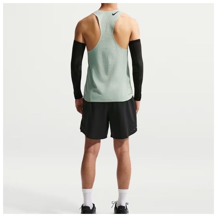 ナイキ　エアロスイフト NIKE（ナイキ） DF ADV エアロスイフト シングレット FN4232-057