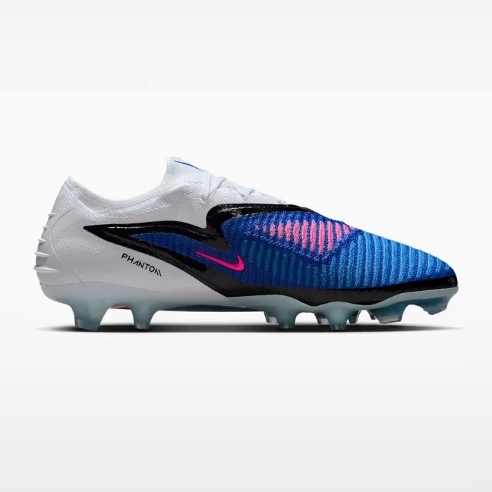 NIKEサッカースパイク26センチ NIKE ナイキ サッカースパイク ファントム 6 LOW エリート メンズ