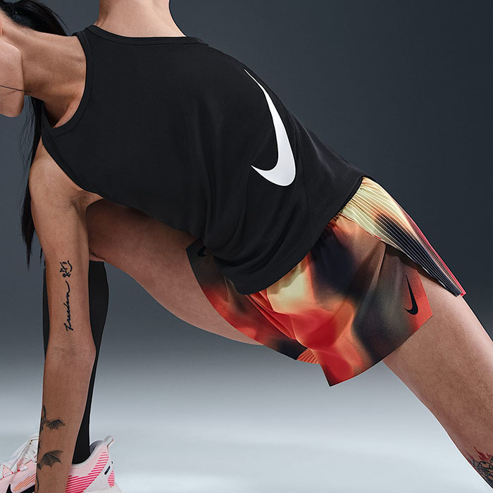NIKE ナイキ ランニングタンクトップ テンポ スウッシュ ラン