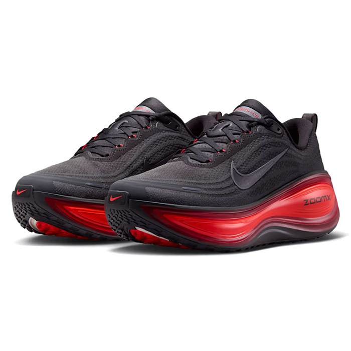 NIKE ナイキ ランニングシューズ Vomero Plus ボメロ プラス ブラック