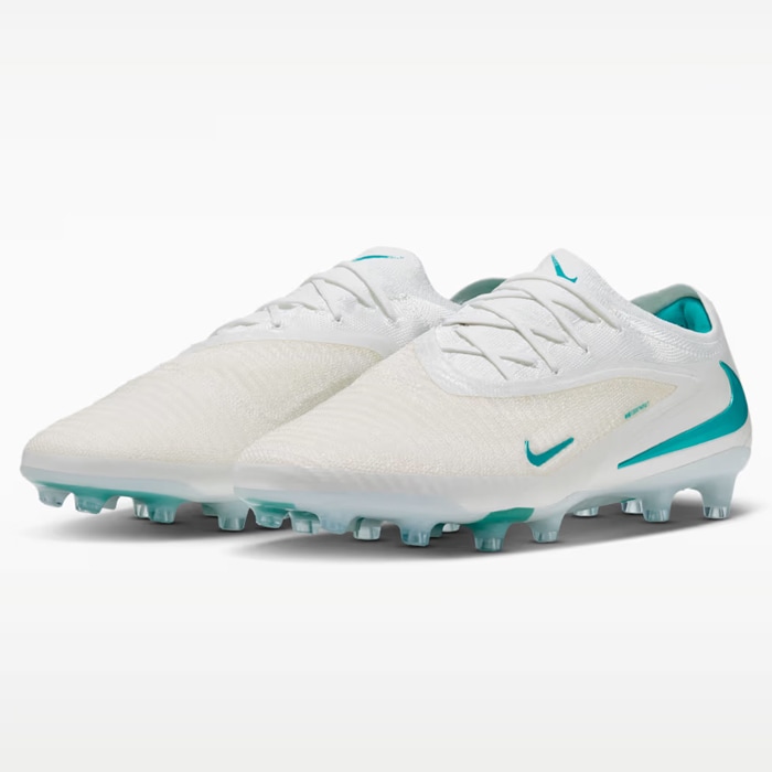 Nike スパイクシューズ ホワイト/グリーン　準新品　箱無し NIKE ナイキ サッカースパイク ファントム 6 LOW エリート メンズ 人工