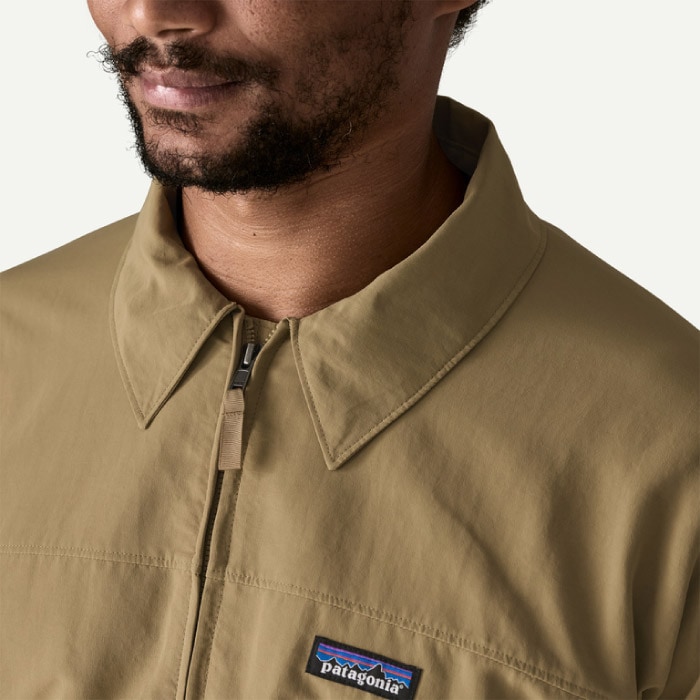 patagonia パタゴニア ウィンドブレーカー イスマス・アンラインド