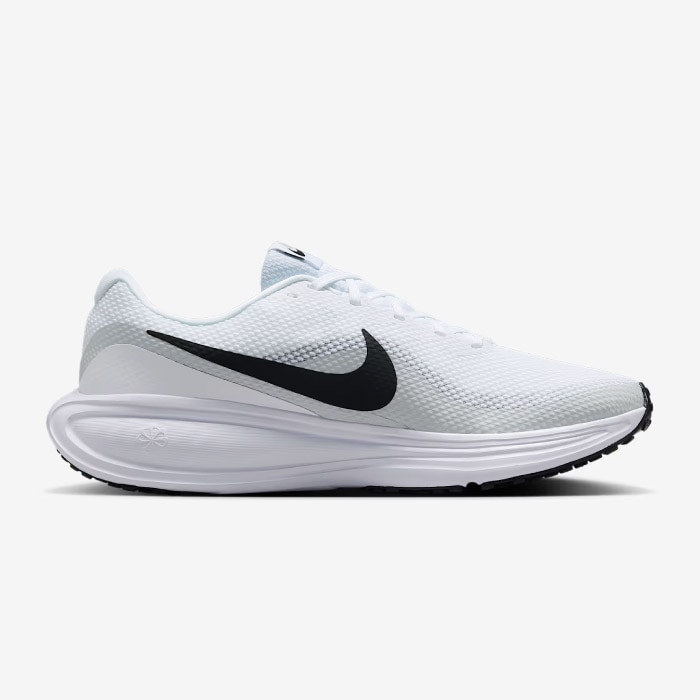 NIKE ナイキ ランニングシューズ メンズ レボリューション 8