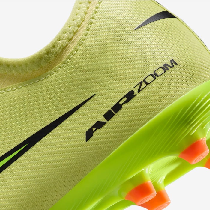 Nike ナイキ サッカースパイク マーキュリアル ヴェイパー 16