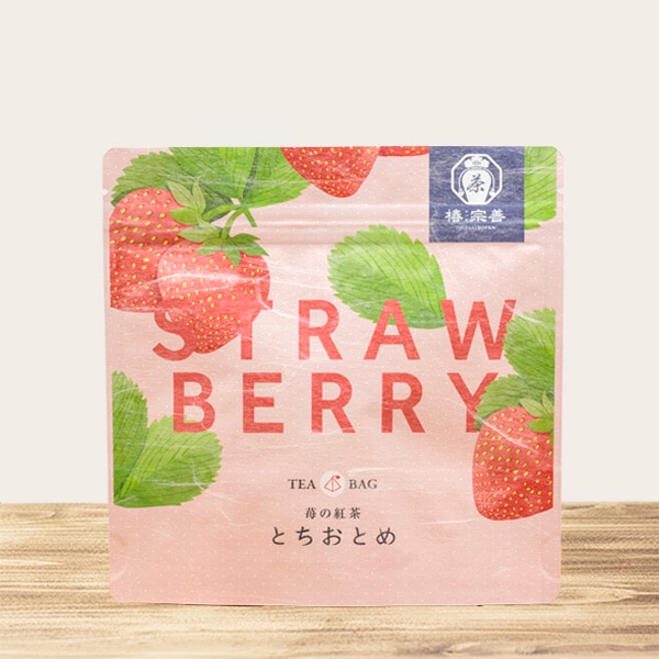 648 トチ 骨董品.一枚板で立体に彫刻した物 カヤ拭き漆栃の実誕生飾り箱 木製