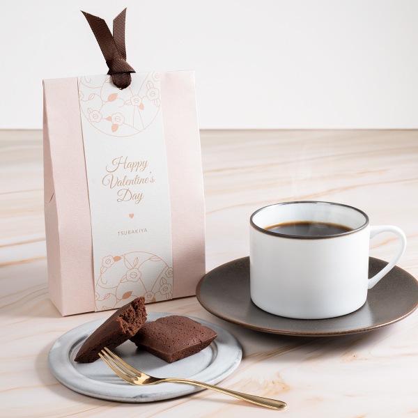 �ڴ��ָ���ۥӥ����������ȥ֥��ɤȾƤ����祳��Υ������ȥ��ե�