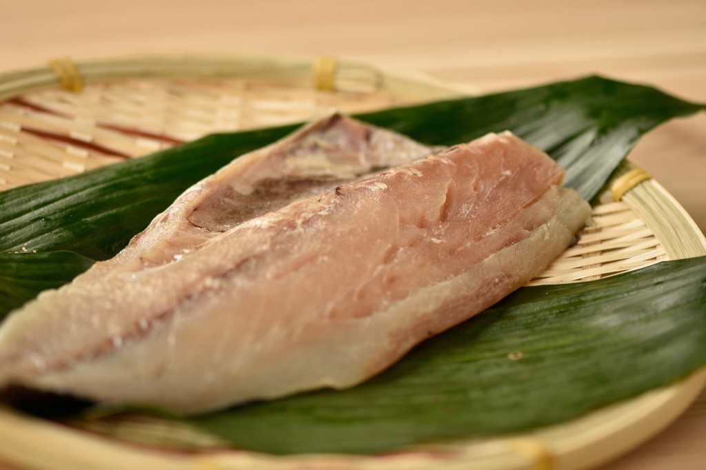 ���Ϥ���Ⱦ�� M