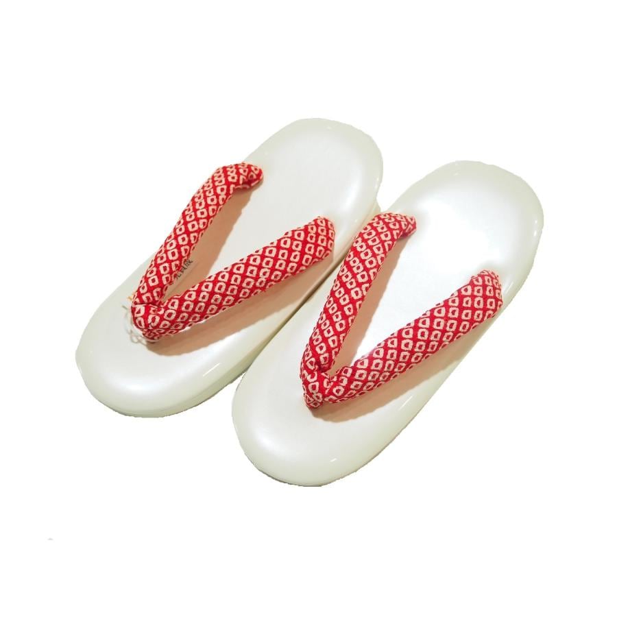 伝統的な赤と白の草履 子供用草履「白色の台に赤色の絞りの鼻緒」（18.5cm） | 草履・雪駄