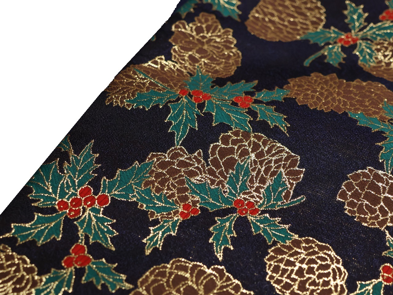 仕立て上がり正絹名古屋帯「黒色の地に松ぼっくりと柊の柄」 | 帯,帯