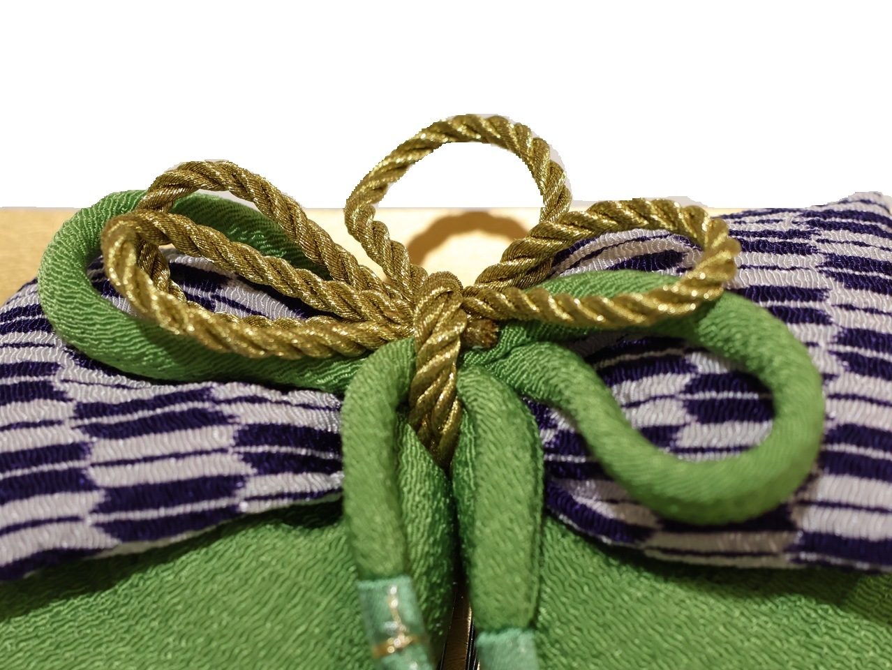 リボン髪飾り「(上)紫色と白色の矢羽根(下)黄緑色」 | 髪飾り,髪飾り