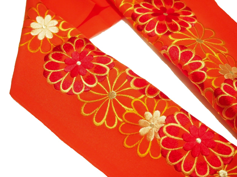 [新品] シルク製高級マントン・オレンジ地x赤・カラー刺繍 新品] シルク製高級マントン・オレンジ地x赤・カラー刺繍 - メルカリ