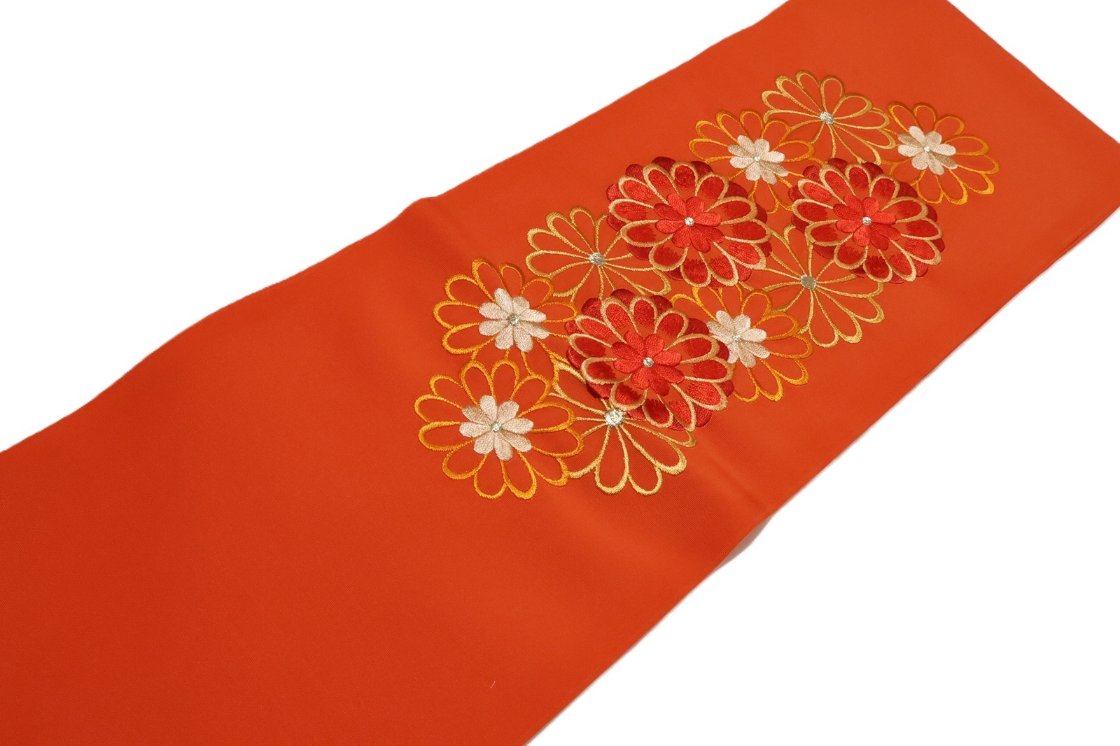 刺繍半衿「オレンジ色の地に赤や黄色の菊づくしの刺繍」 | 半衿、伊達