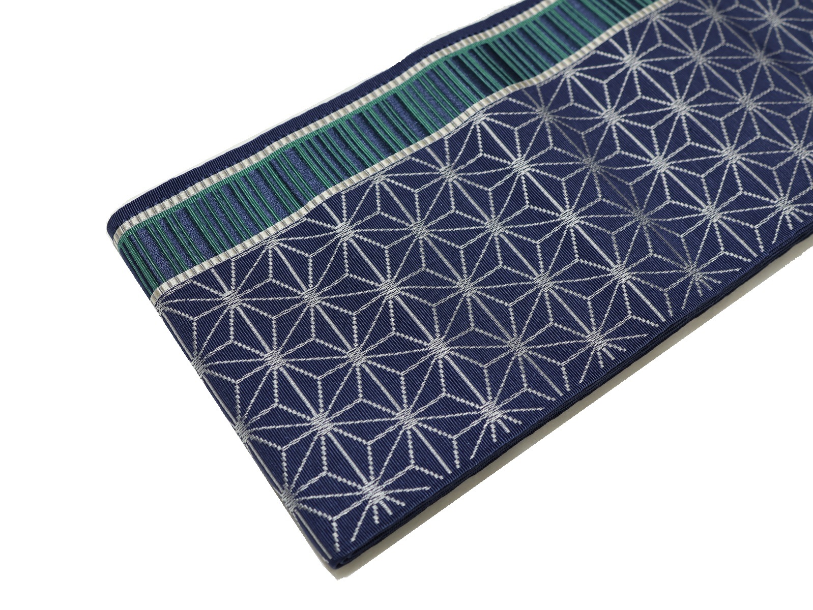 絹交織博多織半幅帯「青紺色の地にグレー色の麻の葉模様と深緑色ライン
