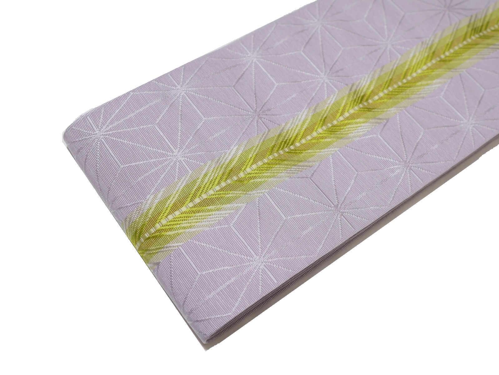 正絹博多織半幅帯「グレー色の地に麻の葉模様と金茶色の矢羽根風模様