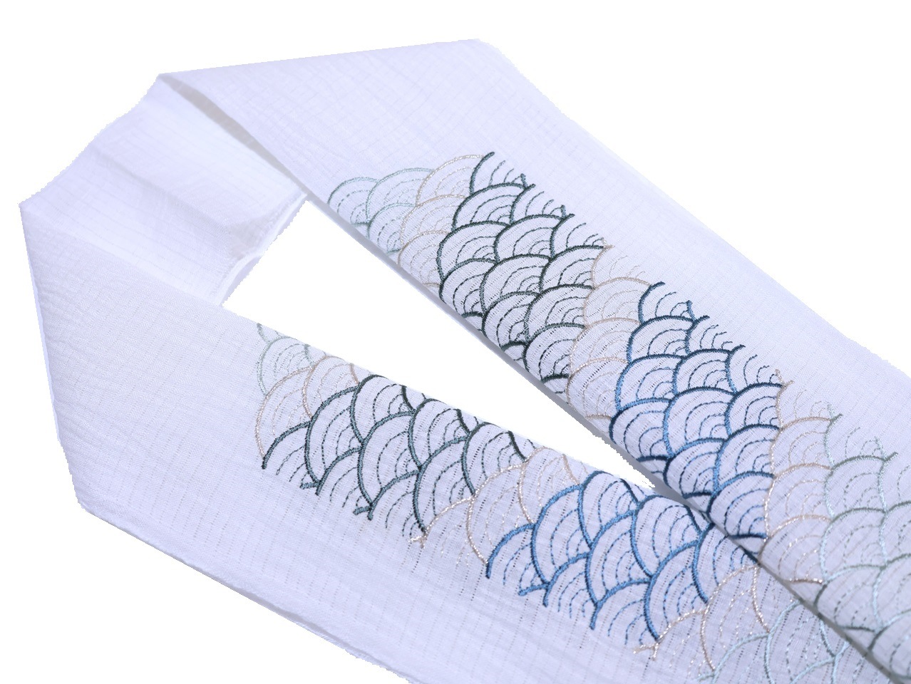 ブルー×白 貝殻 マリン刺繍 半袖シアートップス 夏 重ね着大活躍 ブルー×白 貝殻 マリン刺繍 半袖シアートップス 夏 重ね着大活躍