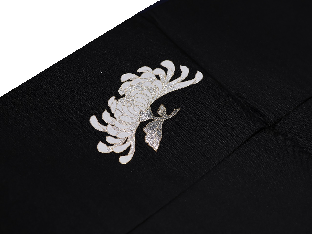 名古屋帯　刺繍　黒地　菊尽くし 京友禅 九寸名古屋帯(黒地・菊尽くし) | 商品紹介 | 染と織たかはし