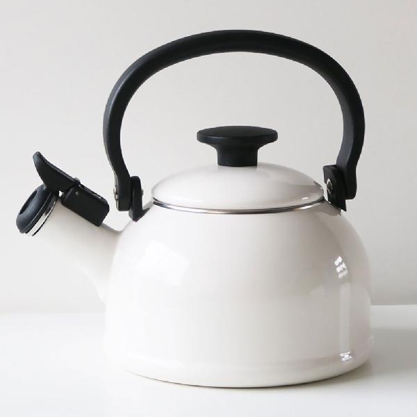 【お取り寄せ】富士ホーロー コットン Cotton 1.6L 笛吹きケトル ホワイト  CTN-1.6WK.W