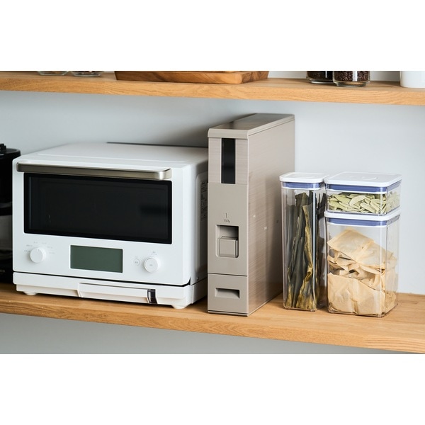 エムケー精工 スリム米びつ 6kgタイプ シャンパンゴールド RCY-06CG 楽天市場】エムケー精工 スリム米びつ（6kgタイプ） シャンパン