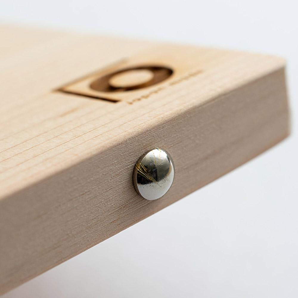 にちにち道具 四万十ひのきのスタンド付まな板 S 18x1.3cm | 卸・問屋