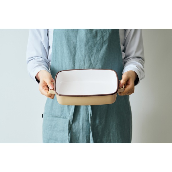 サンロクゴメソッド 365methods ホーローオーブンディッシュ 浅型M カフェオレ(ベージュ) YY-HM.BE