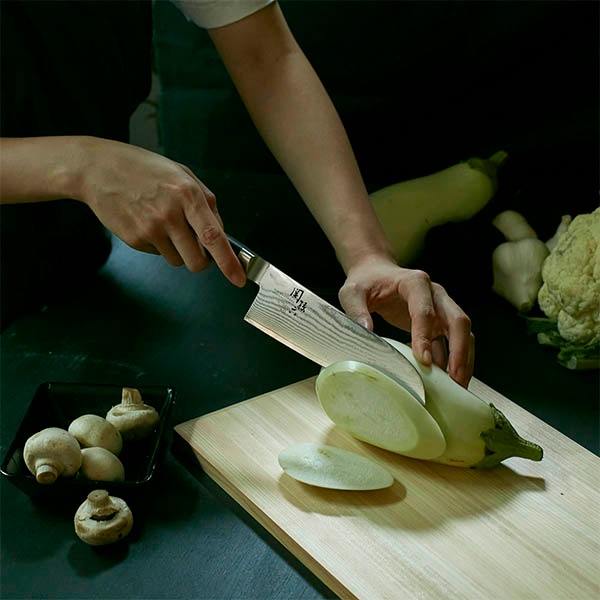 貝印 関孫六 ダマスカス 三徳 165mm  000AE5200