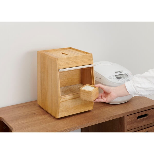 kirisai（キリサイ）の取り扱いを開始いたしました。