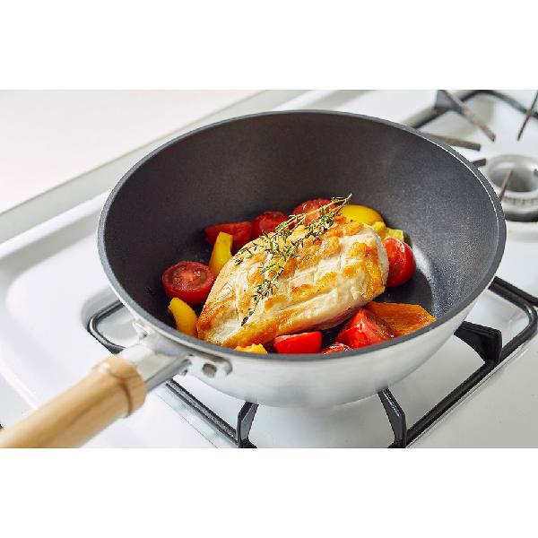 ウルシヤマ itaru 片手鍋 IH対応 マルチディープパン 20cm ITARU | Y-YACHT