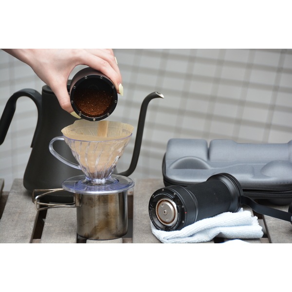 エペイオス EPEIOS エッセンス ゴー  Essence Go 手挽きコーヒーミル BG003ABJP1