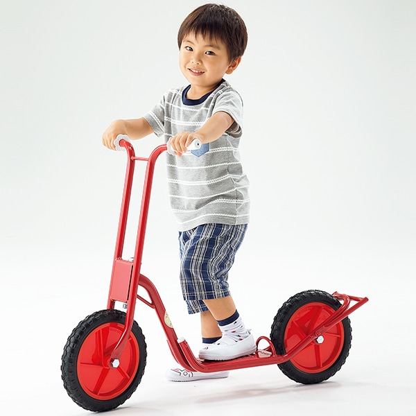 キックボード 2輪タイプ 子ども用 バランス感覚 運動神経の発達に 二輪スクーターDX スタンド付き