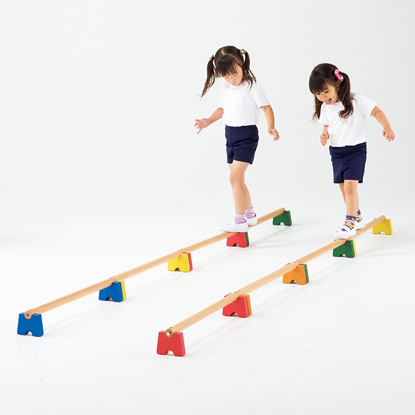 ハードルや平均台運動に 子どものバランス運動に使える 室内用 カラー運動棒・10cm高さ（10本組）
