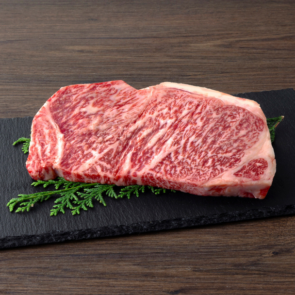 赤城和牛 赤身 霜降り 食べ比べステーキ(香味塩付き)　ヒレステーキ 100g×3枚、サーロインステーキ 300g