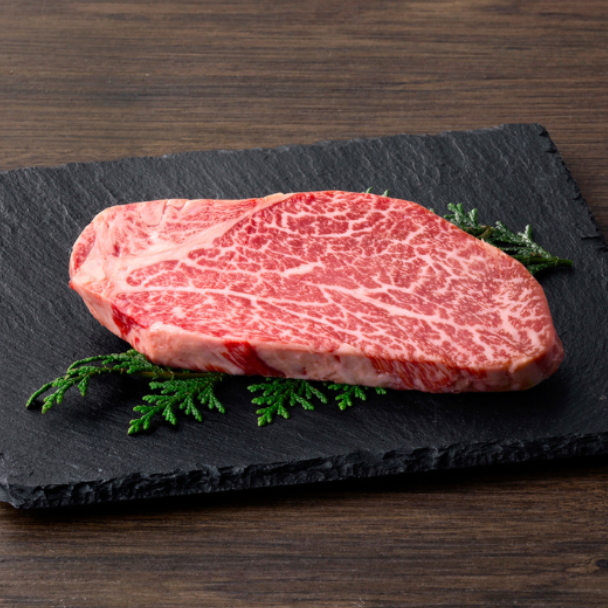 赤城和牛 赤身 霜降り 食べ比べステーキ(香味塩付き)　ヒレステーキ 100g×3枚、サーロインステーキ 300g
