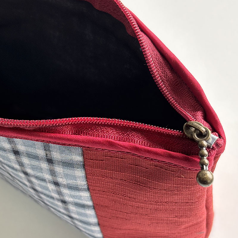 ポーチ（赤-2）