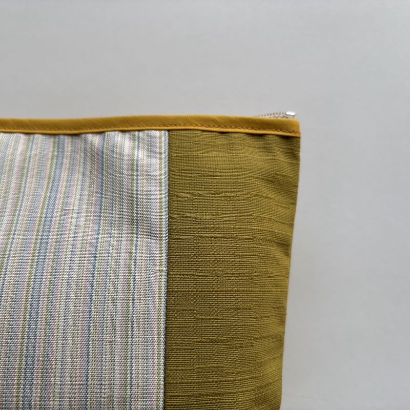 ポーチ（黄-1）