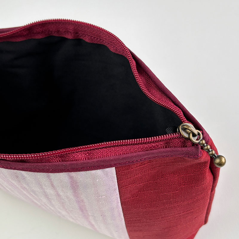 ポーチ（赤-1）