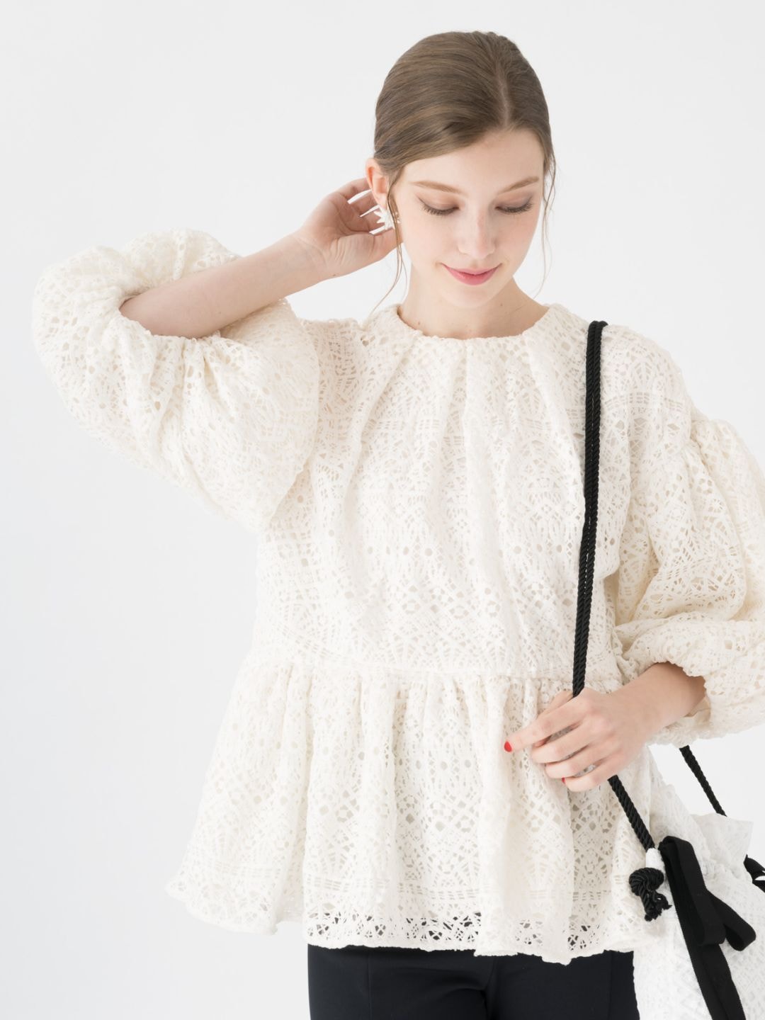TSURU By MARIKO OIKAWA  完売トップス TSURU by Mariko Oikawa tシャツ 「Tsuru Oikawa/ツルバイマリコ