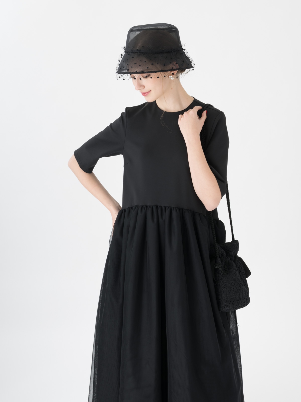 【値下げ】新品タグ付き⭐︎ツルバイマリコオイカワ⭐︎サテン風ワンピ DRESSES|TSURU By MARIKO OIKAWA