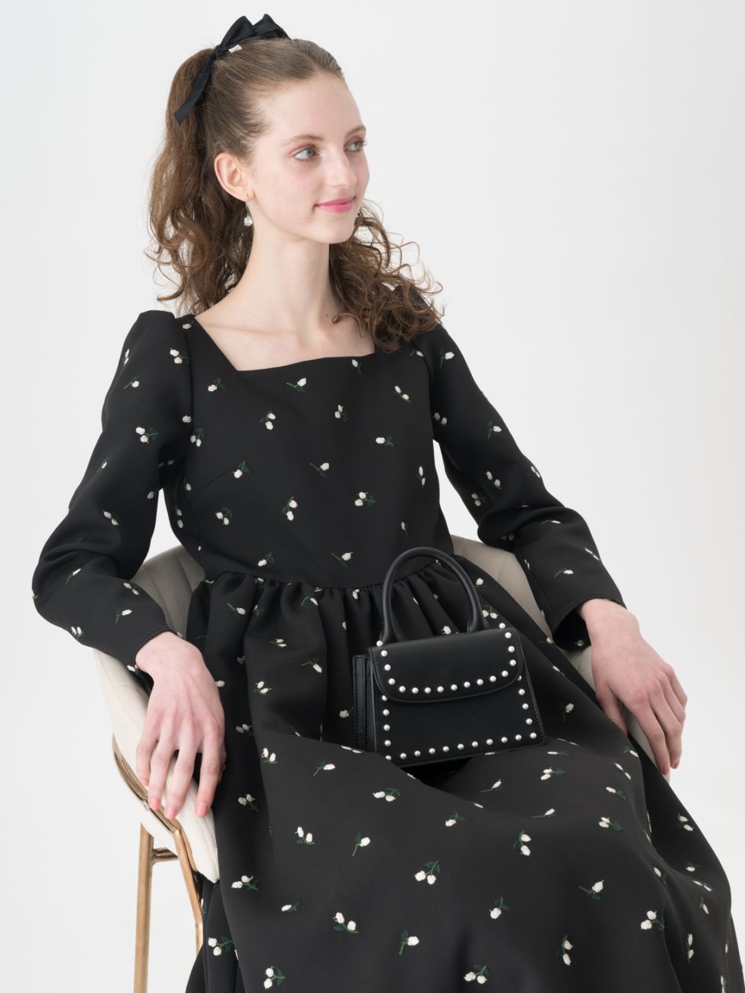 最終価格！！ タグ付き ツルバイマリコオイカワ オールインワン サロペット 黒 タグ付き未使用品】 ツルバイマリコオイカワ オールインワン