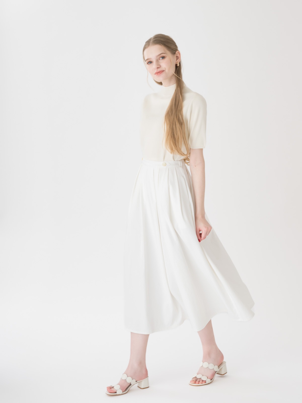 Birgitta | COLLECTION,2025 SPRING SUMMER COLLECTION | TSURU