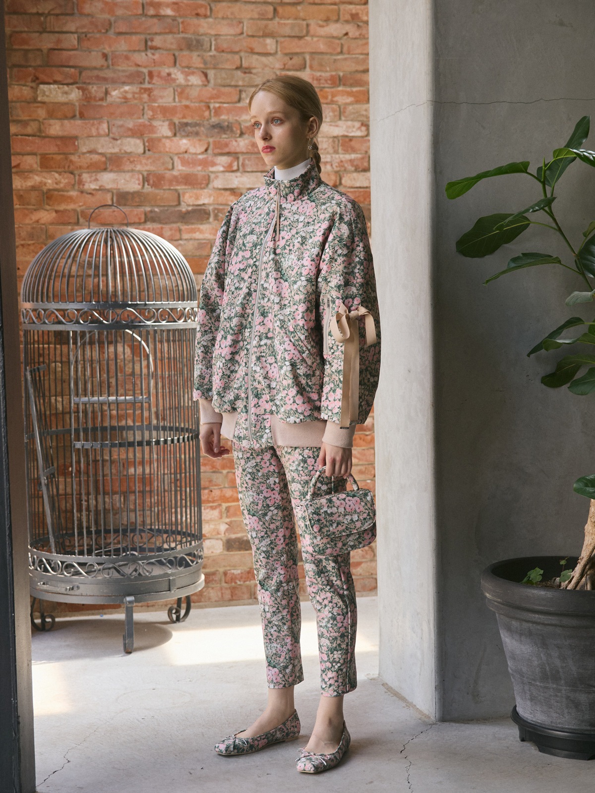 Assamblé | COLLECTION,2025 AUTUMN WINTER COLLECTION | TSURU By