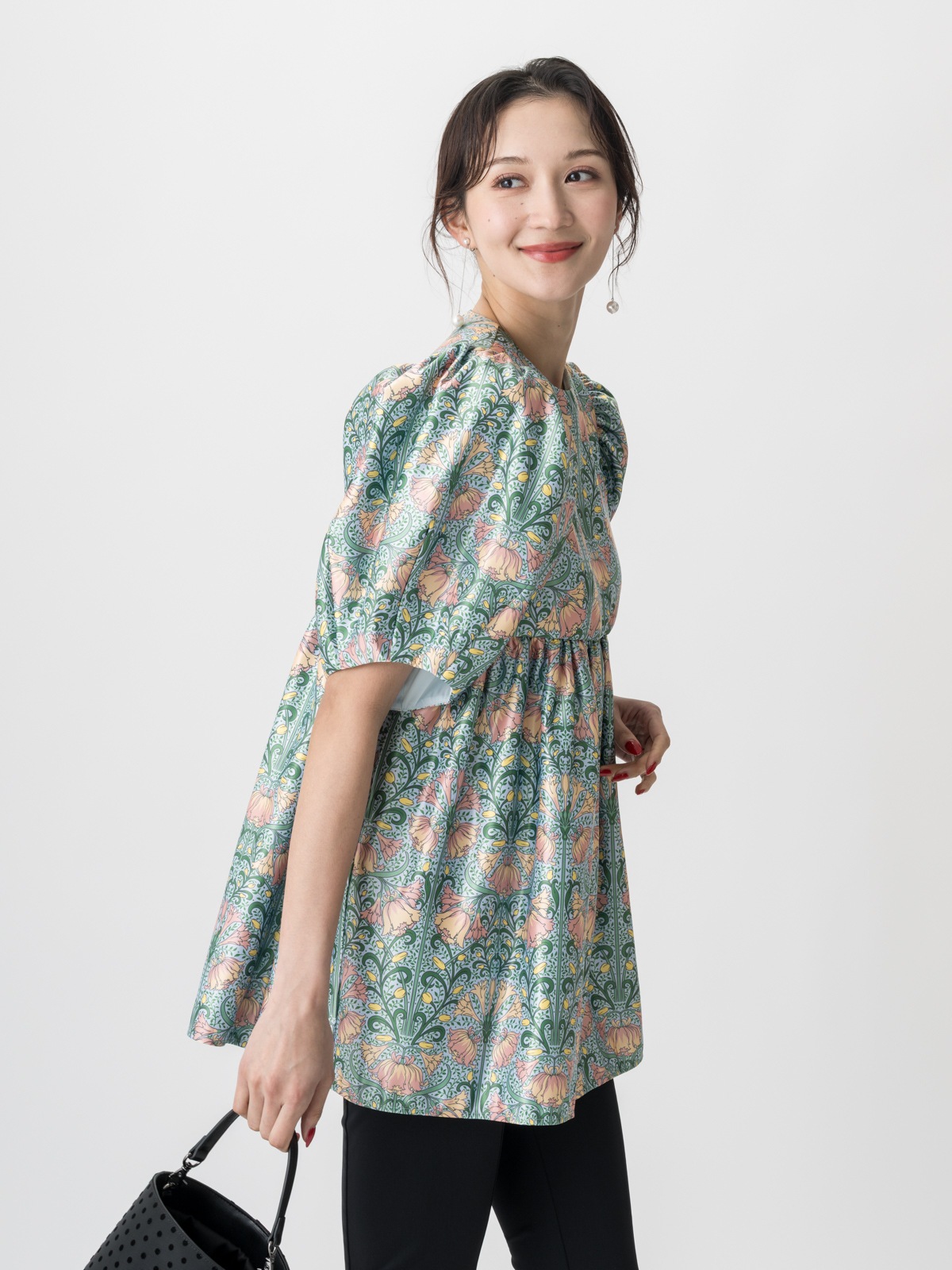 Leonora＜ONLINE限定＞