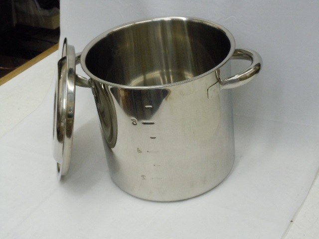 ストックポット　モリブデン　寸胴鍋　２６センチ