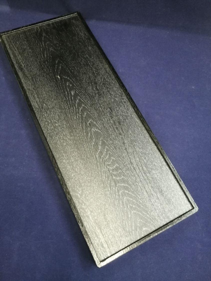 やくみ板　黒色木目模様